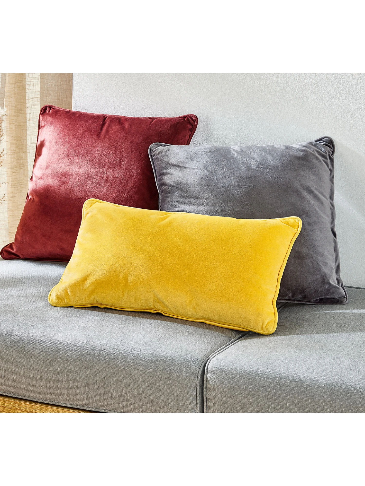 Kissen, Gelb Kissen, Gelb -Einrichtungsgegenstände Geschäft Anela Kissen div mil