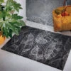 Fußmatte, Leaves Line Anthrazit -Einrichtungsgegenstände Geschäft Fashion FuC39Fmatte Dunkelgrau LeavesLineAnthrazit 50x80 mil