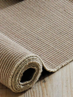 Flachgewebe-Teppich, Devon -Einrichtungsgegenstände Geschäft Hoegland Handwebteppich braun devon lup