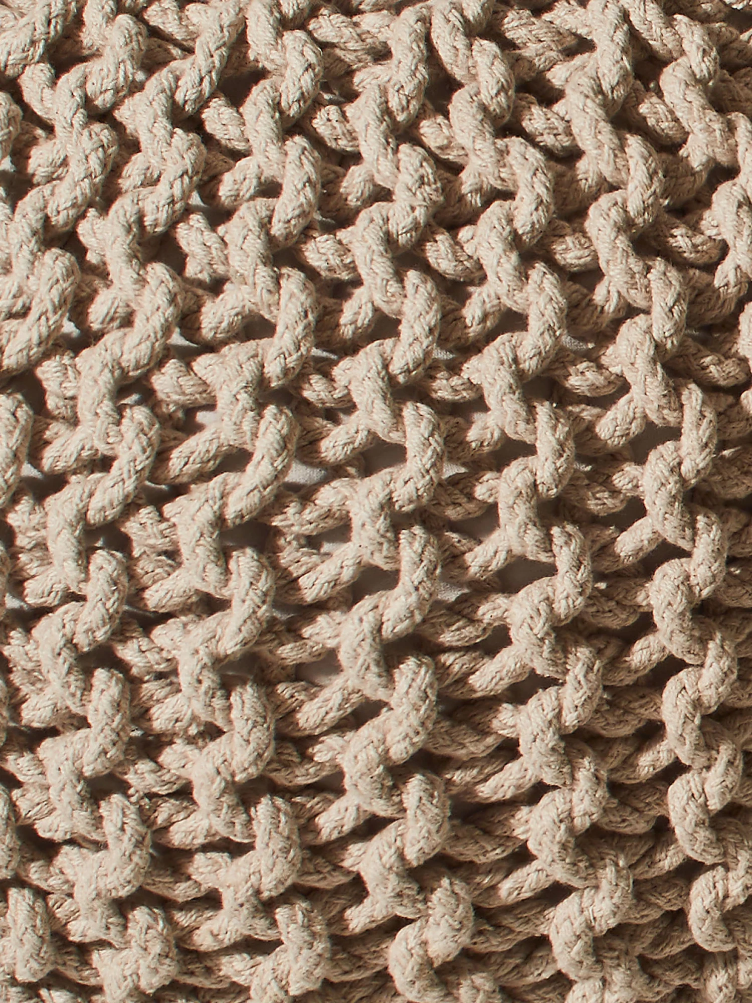 Strick-Pouf, Beige Strick-Pouf, Beige -Einrichtungsgegenstände Geschäft Kiruna Sitzpouf beige lup