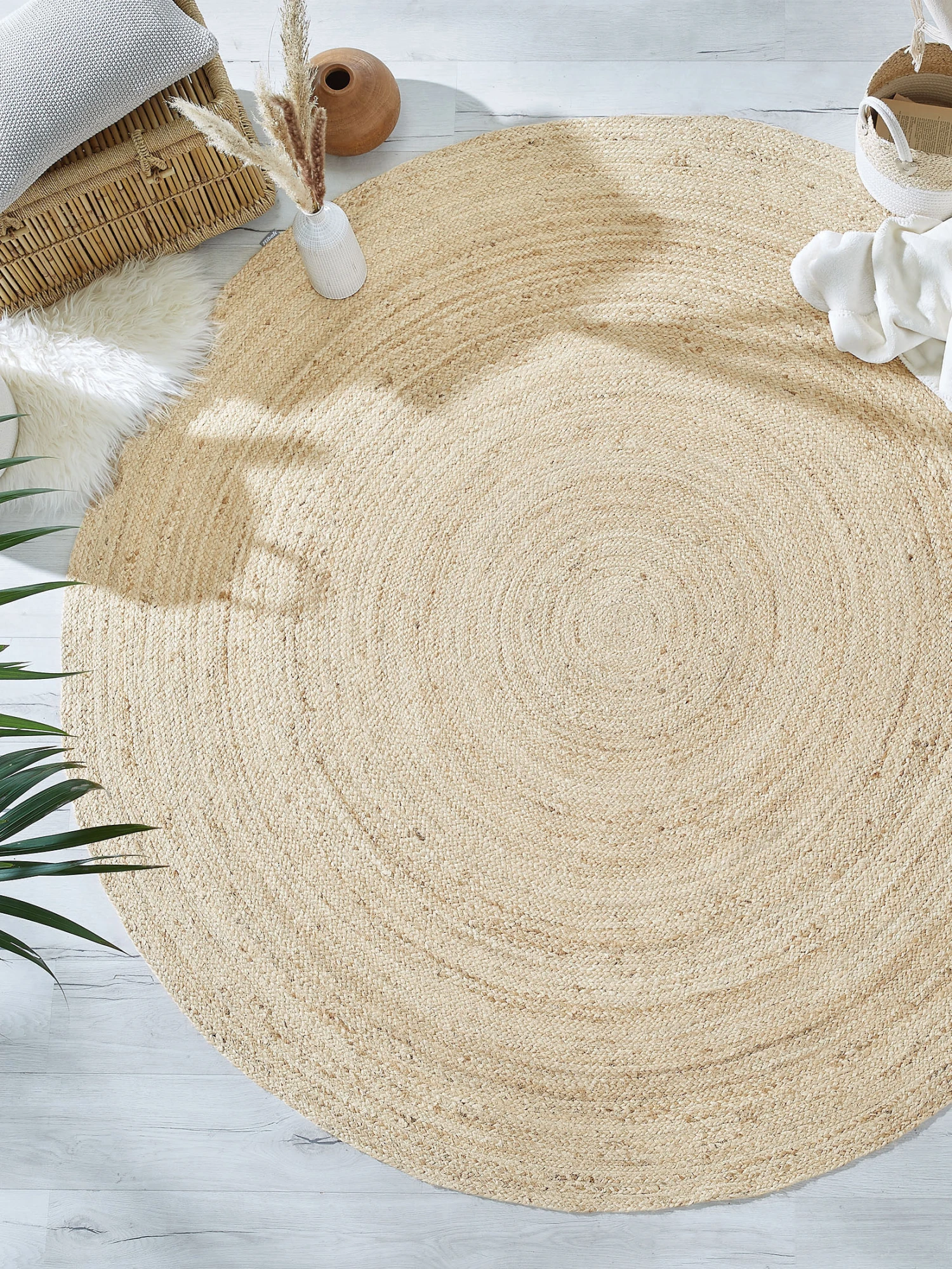 Jute-Teppich, Hellbeige Jute-Teppich, Hellbeige -Einrichtungsgegenstände Geschäft Manacor JuteTeppich Creme Hellbeige 150rund mil