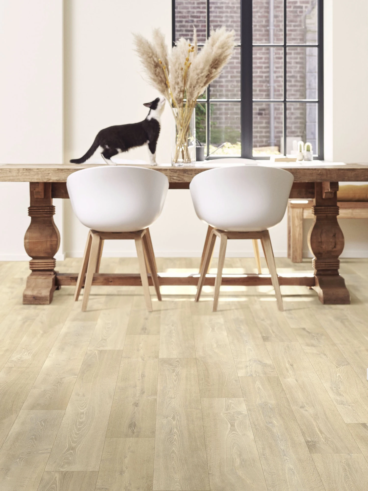 Vinyl-Rollenware, Major Oak 126M Vinyl-Rollenware, Major Oak 126M -Einrichtungsgegenstände Geschäft NatureRoyal CV Bodenbelag MajorOak 126 mil