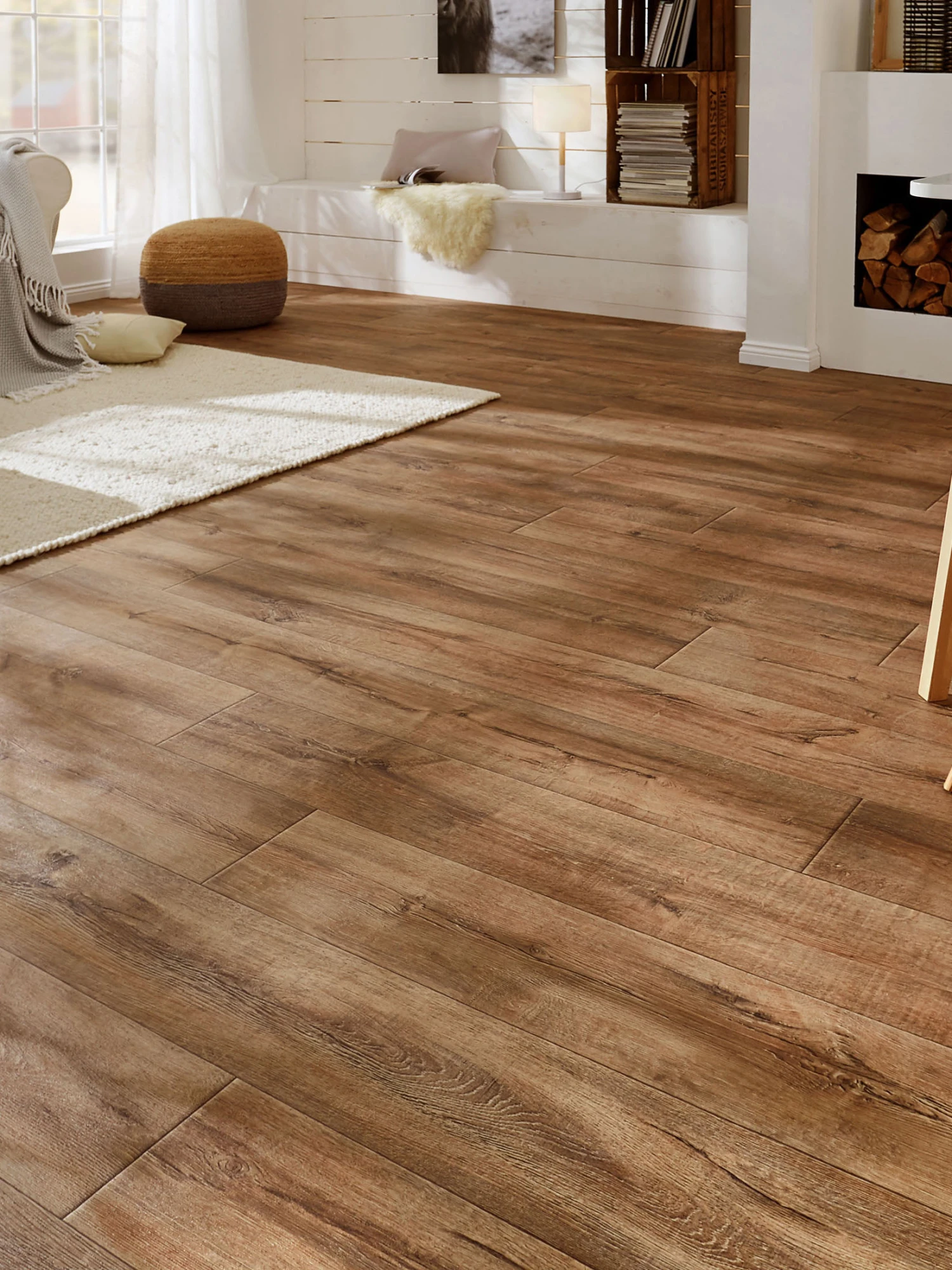 Vinyl-Rollenware, Eiche Rustikal 43 Vinyl-Rollenware, Eiche Rustikal 43 -Einrichtungsgegenstände Geschäft Woodlike CVBodenbelag Braun EicheRust43 mil